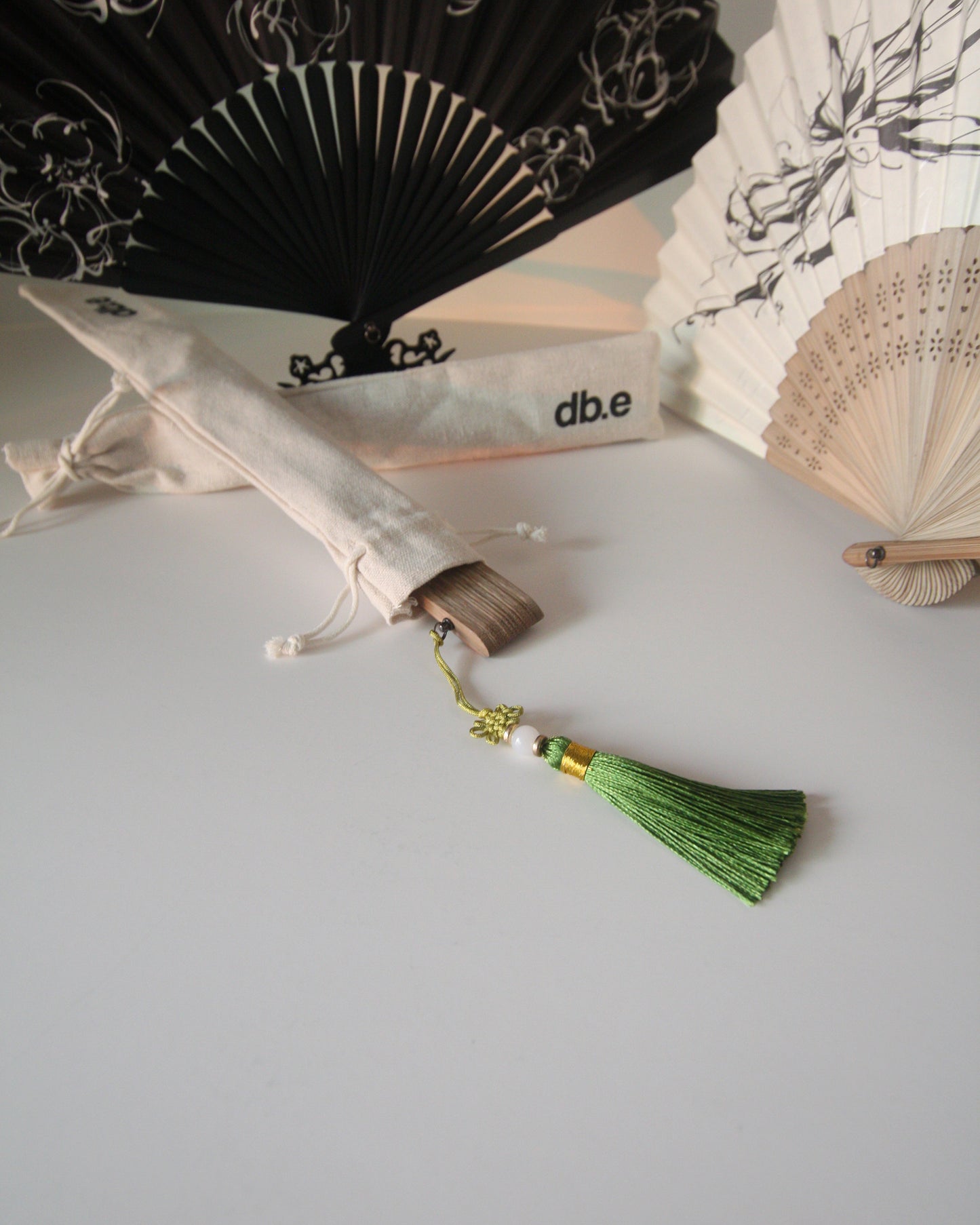 Blooms in the Wind _01