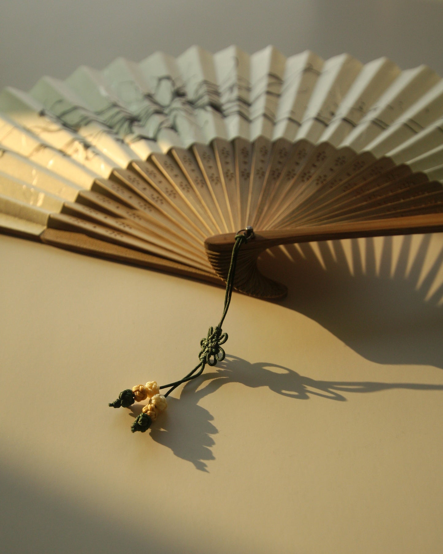 Along with the Wind _02 [1colour]