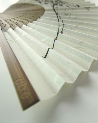 Blooms in the Wind _01